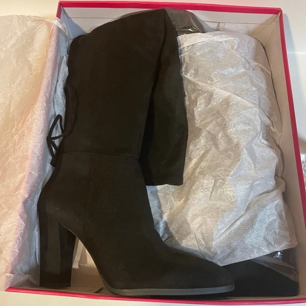 Vince Camuto like new